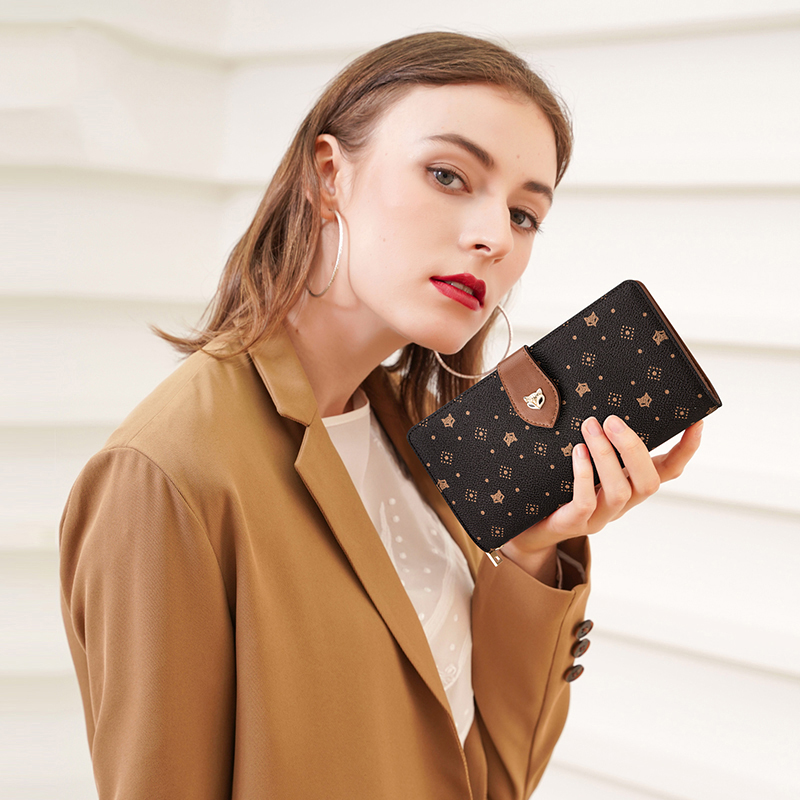 FOXER Women Long Wallet Card & - огляд і ціна Monogram Keychain Leather