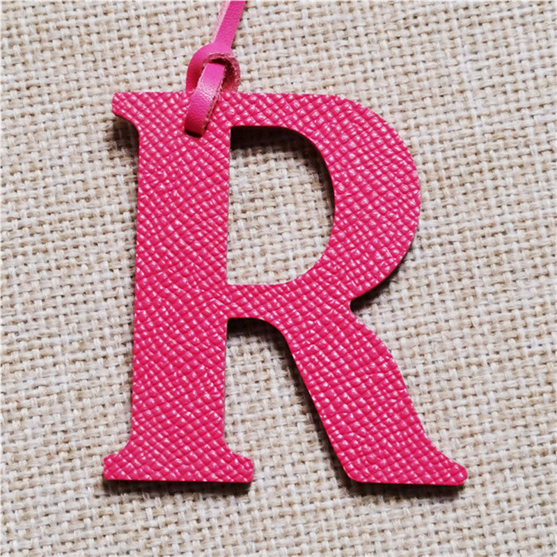 Wholesale Retail Luxury Genuin - огляд і ціна Monogram Keychain Leather