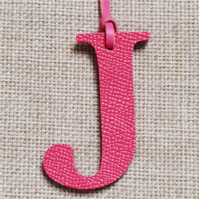 English Letter H I J K L M N A - огляд і ціна Monogram Keychain Leather